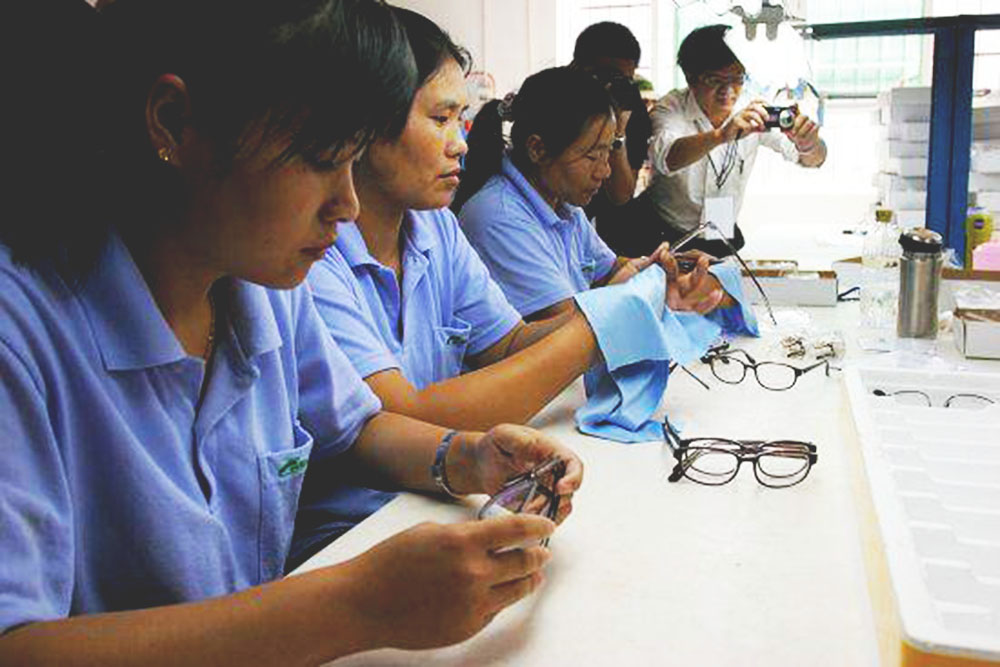 Wenzhou OUCHENG OPTICAL CO., LTD