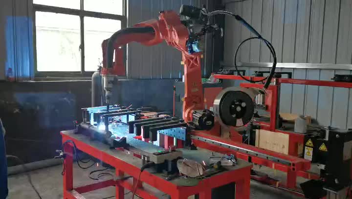 Yueda 1410mm Robot Soldadura 08