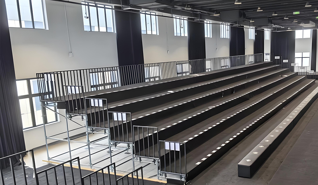 Aluminum bleachers for events
