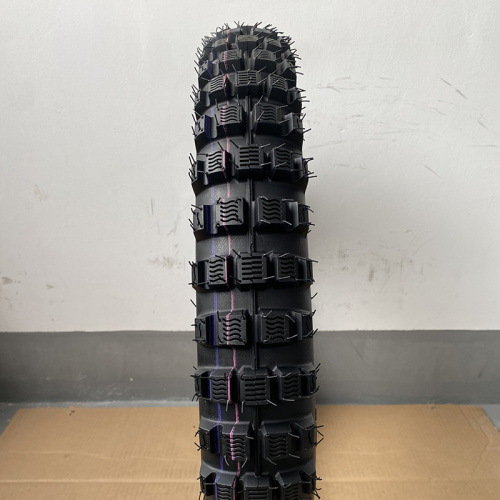 Усиленная вибрация во время вождения ускорит износ мотоциклетных шин