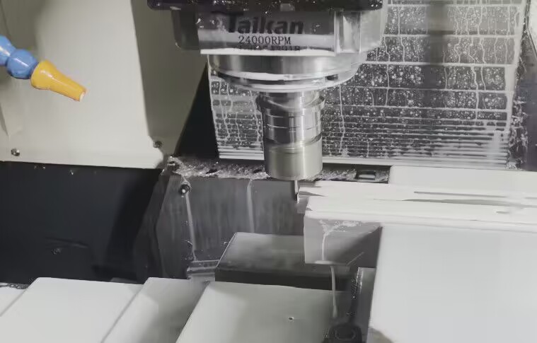 Bagian Aluminium CNC