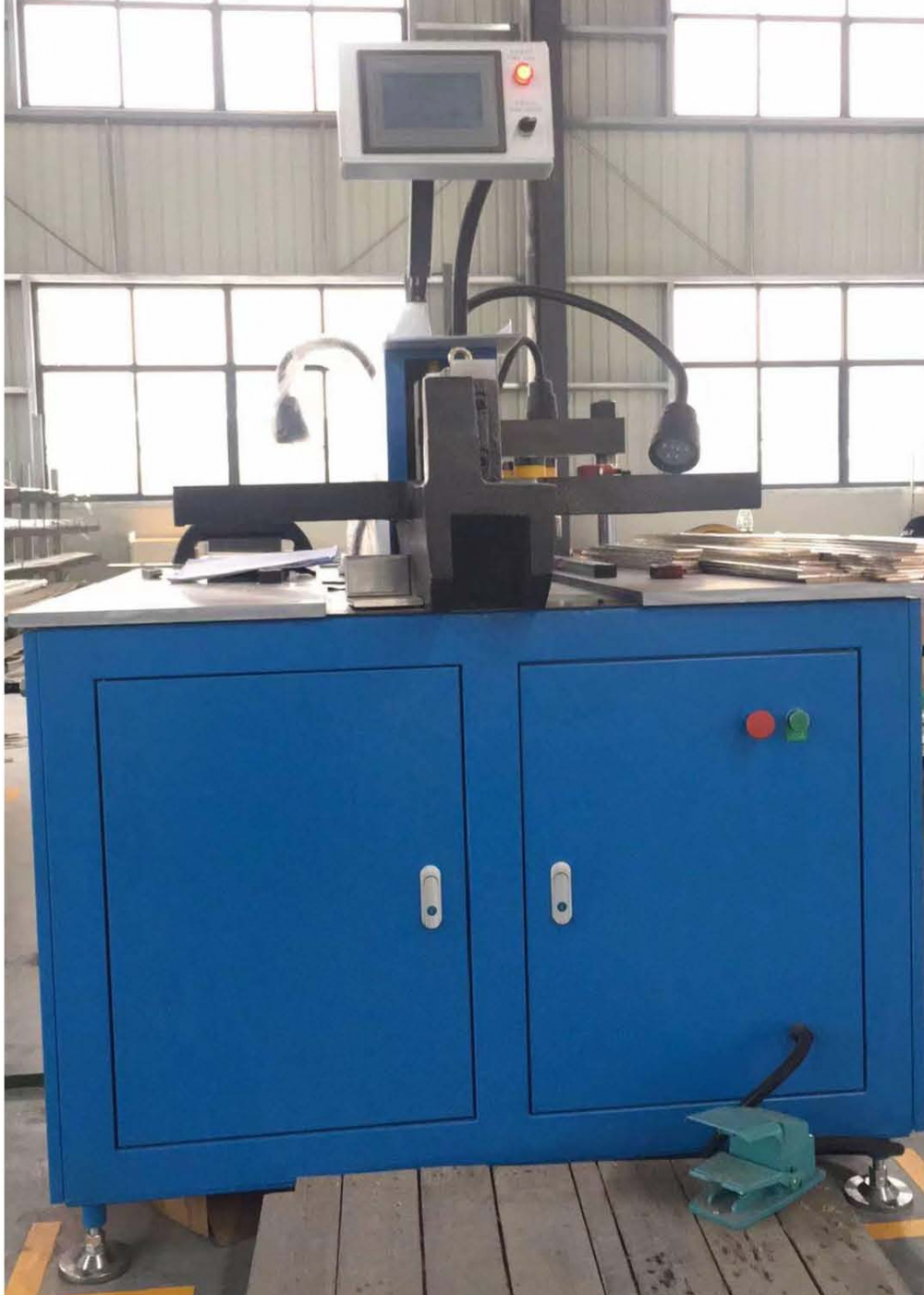 Multifunctional Busbar Processing Machine