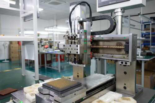 東莞・深センのCNC機械加工部品クラスターが世界のサプライチェーンの安定を推進