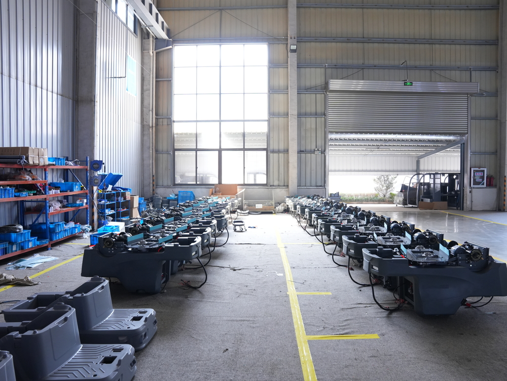 Assembly workshop display