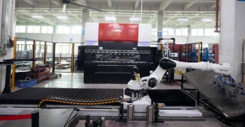 100 perguntas sobre o quiosque Série de fabricação: vantagens de flexão robótica e soldagem robótica