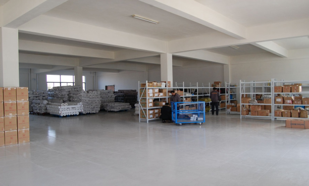 ACCESORIES AND FABRIC WAREHOUSE 