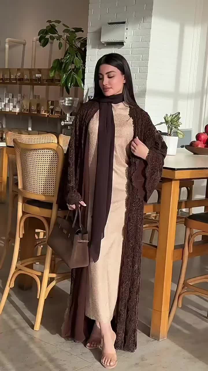 UNILR1276 Abaya