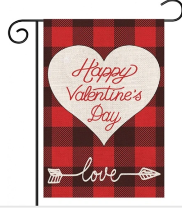 Το εμπόριο θα αποκαλύψει τη σημαία του Valentines Buffalo Check Plaid Garden για μια αγαπημένη ημέρα του Αγίου Βαλεντίνου