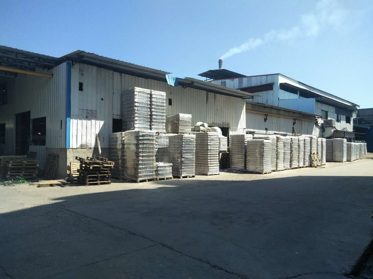 Xuzhou Dingshun Glass Products Co., Ltd.
