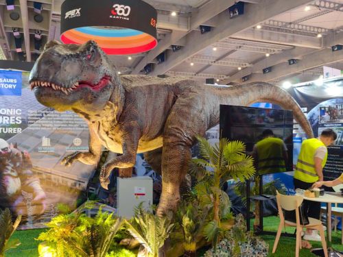 Star Robot meluncurkan Dinosaurus Animatronik Lanjutan Generasi Kelima di Iaapa Europe