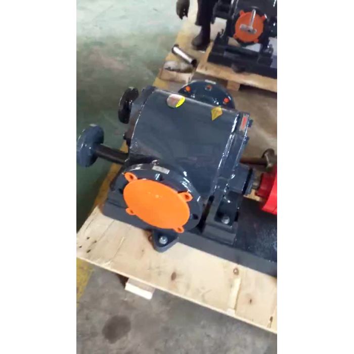 WQCB positive displacement pump hot insulation type gear pump asphalt pump1