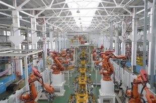 Línea de soldadura de robot