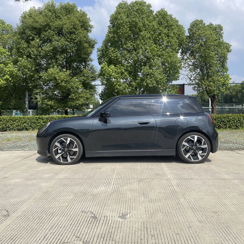 What precautions should be taken when charging an New Cars?