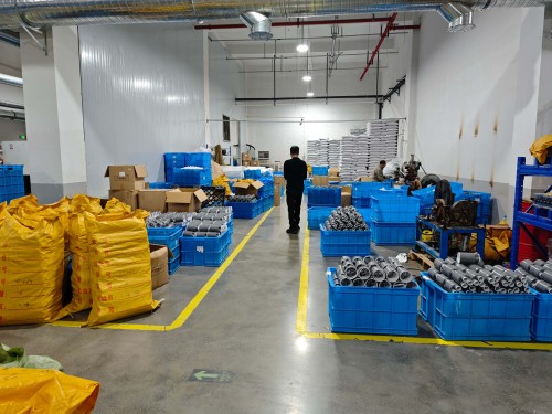 Zhejiang Jiangxin Electric Co., Ltd. - הפעלת חיבורים עם חדשנות ואמינות