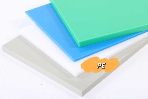 ¿Cómo afectan los diferentes pesos moleculares a los materiales de PE?