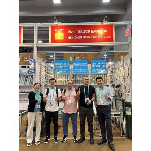 Il Gruppo ANJIA alla 139a Fiera di Canton: presentazione di recinzioni temporanee, lamiere forate e lamiera stirata