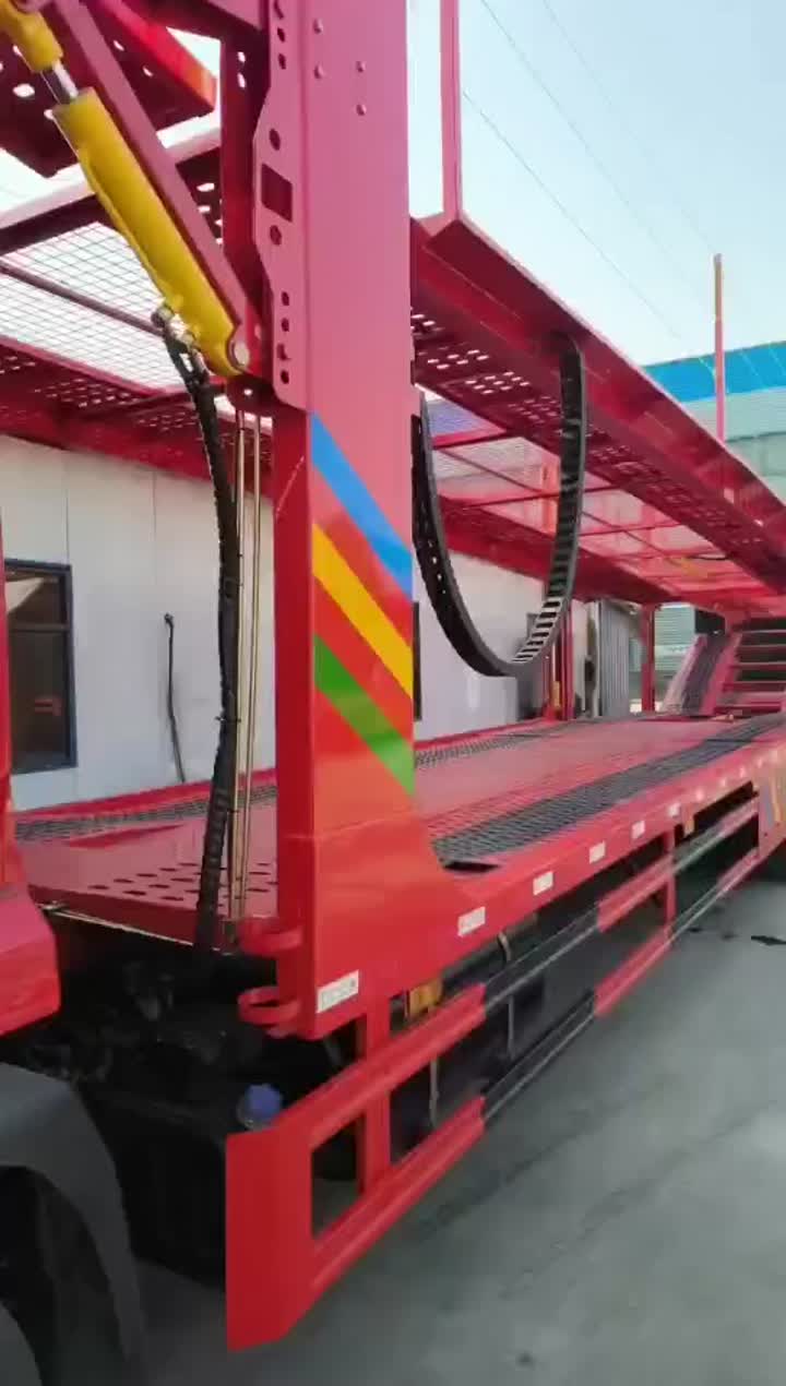 Трейлер доставки автомобилей