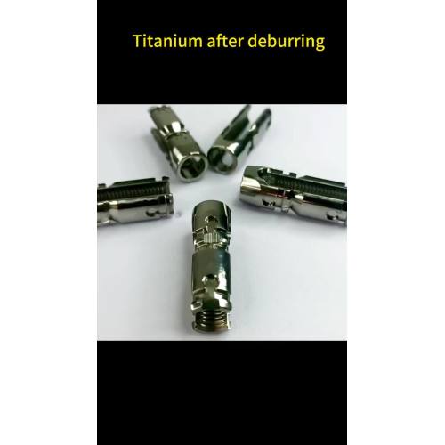 Ontbrekende machine | titanium legering ontdemend