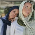 فروش عمده روسری کش دار با کیفیت بالا روسری ساده روسری رنگی شیب دار برای زنان مسلمان 1