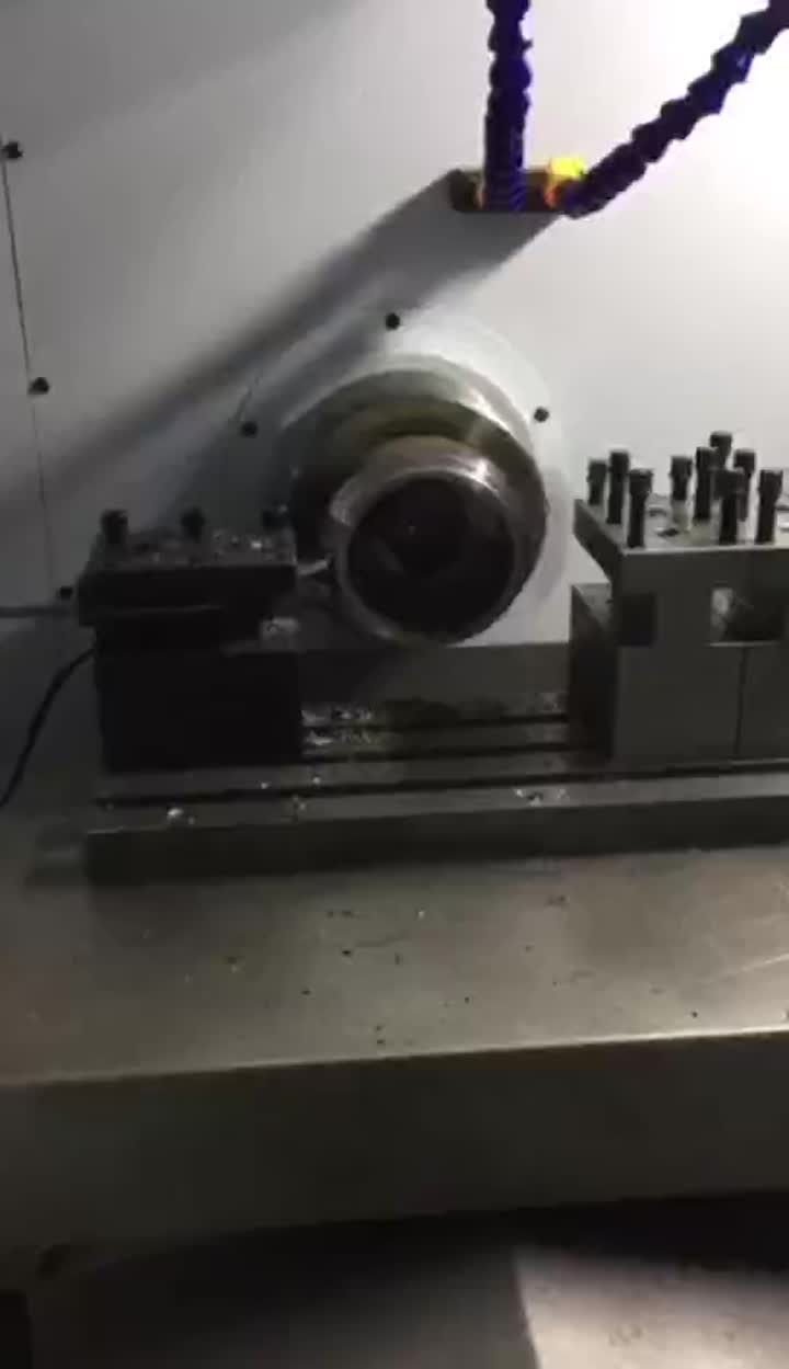 Torno CNC de corte pesado