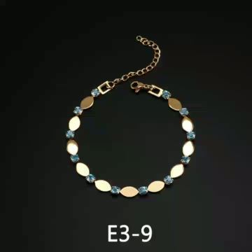 Exquisite ornaments