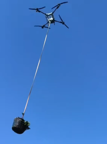 Farmers in Jiangsu who grow watermelons use our company's 50kg transport drone for short distance transportation