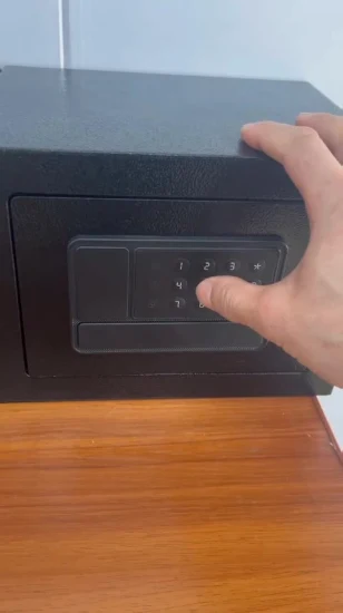 Nowe małe elektroniczne kod cyfrowy