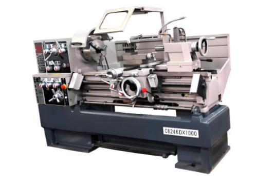 Die mit Allroundern kompatible, präzise gefertigte Universal-Metalldrehmaschine C6246D mit 1.500 Megapixeln ermöglicht die Produktion in der Werkstatt