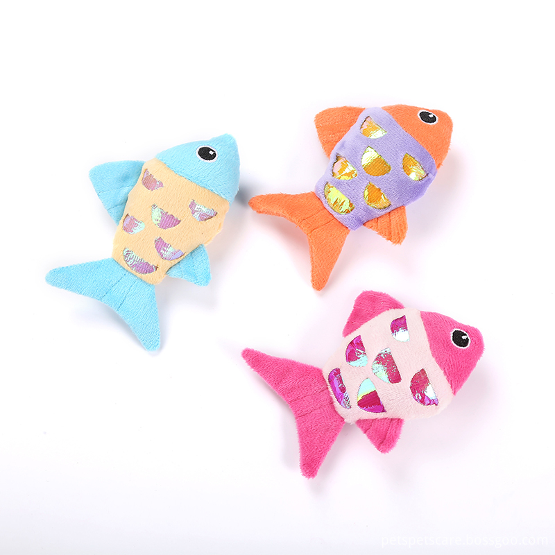 Interactive Small Soft Fabric Cat Toy Refilling Catnip Fish Cat Plush Toy