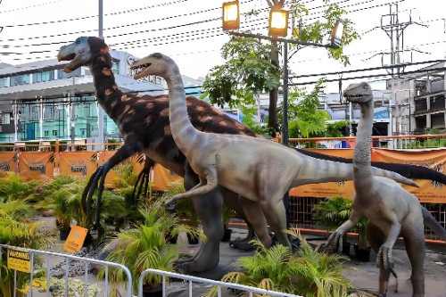 Custom lifelike animatronic dinosaur models for theme parks and museums​