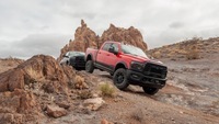 Ram Power Wagon и Rebel HD защищают свою гору
