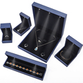 Logo all&#39;ingrosso Logo personalizzato in pelle di lusso Gioielli LED confezione LED Bracciale Collana Anello Bracciale Braccia Blu Boxies With Light1
