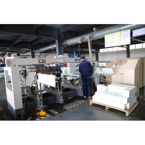 Liserve, Çok Yönlü Mekanlar İçin Modern Kumaş Katlanabilir Tabletli Eğitim Koltuğunu Piyasaya Sürüyor