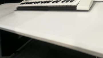 studio desk show