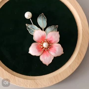 Original Intangible Cultural Heritage Pink Flannel Flower Brooch