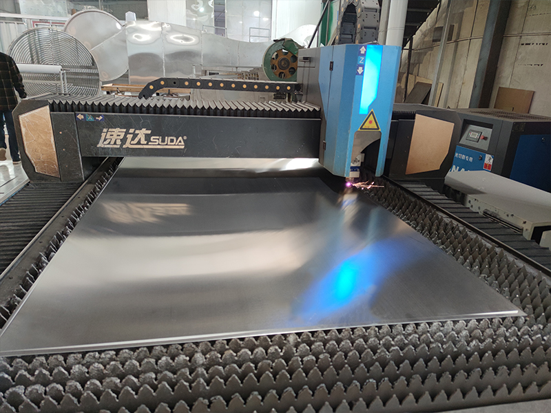 Metal laser cutting