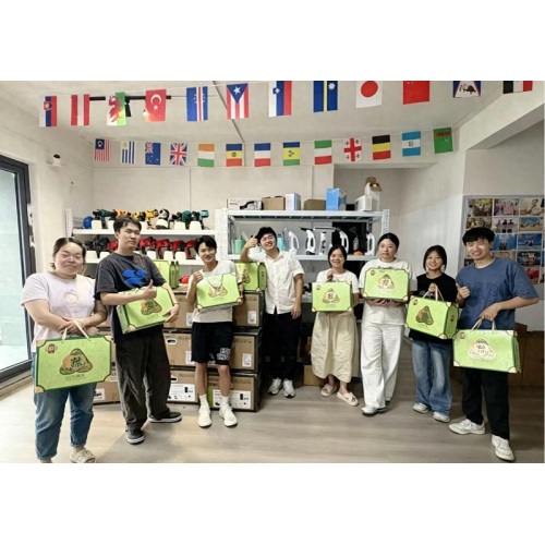 The Fragrance of Mugwort and Zongzi: ACTION TOOLS Honors Every Hard-Working Employee with Dragon Boat Festival Gifts