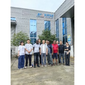 Three clients visited our factory and workshops