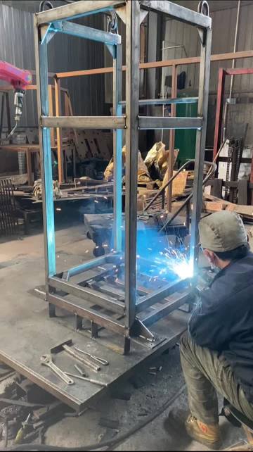 Gas cylinder transport rack