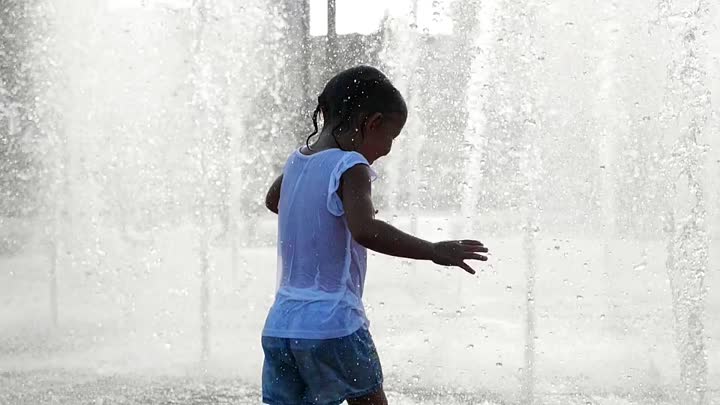 Tvornički prilagođavanje Sprinkler Rainbow Arch Splash Voda Mat_video