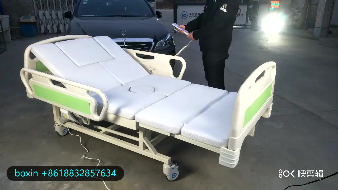 Simple function manual one meter three turn over medical bed with bedpan1