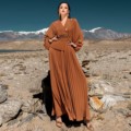 طرح های جدید عید دبی لباس اسلامی زنانه عبایی لباس زنانه چین دار الماس شیک Abaya1