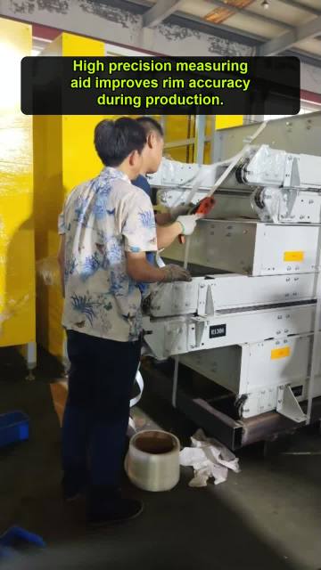 Laser tracking conveyorsolution guides industrialmaterials accurately (5)