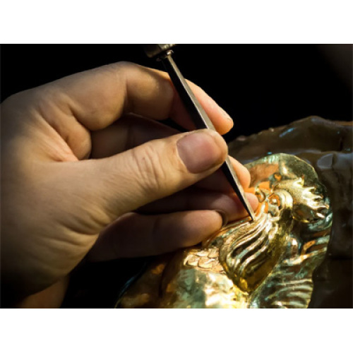 سوق الخناجر الحرفية لعام 2026: الحرفية والابتكار في المواد والقيمة القابلة للتحصيل تدفع النمو