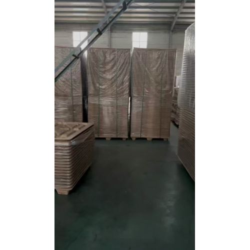 Suspaustas medinis padėklas2