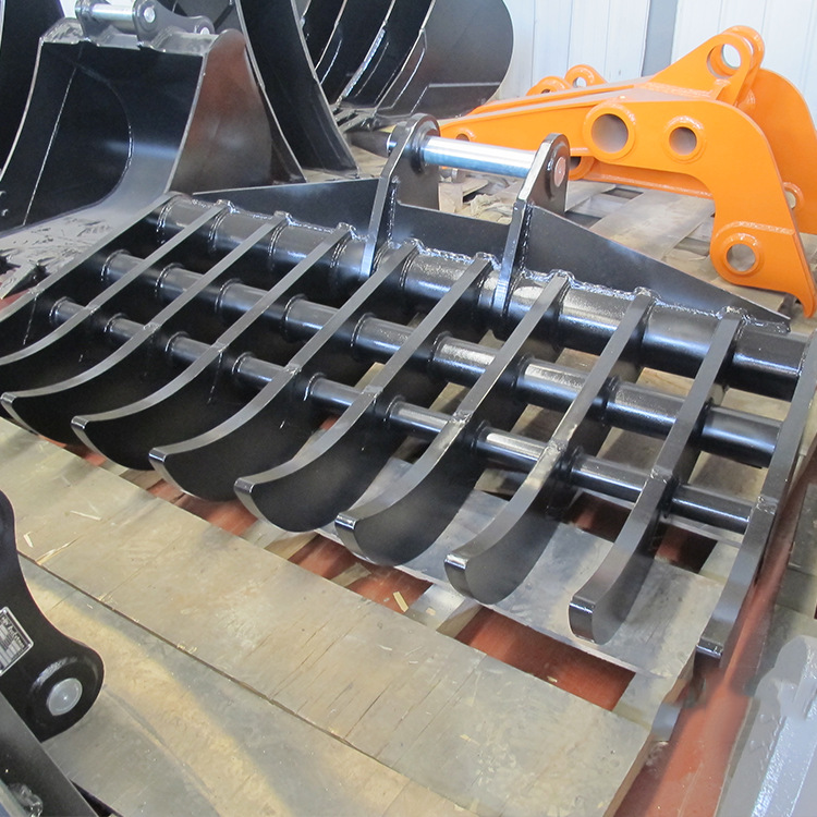 Excavator matching soil loosening rake