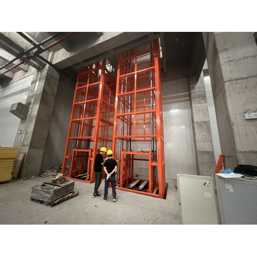 Kenvo Door Pag -install ng PVC High Speed ​​Rolling Doors Para sa Warehouse Lifting Machine