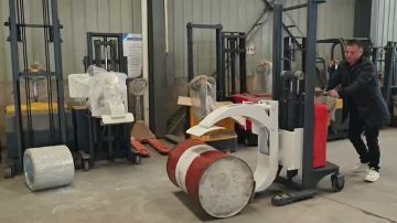 360-degree rotating bagging machine