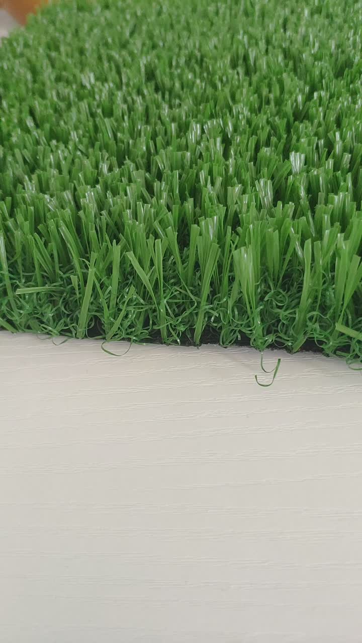 Незаполненная футбольная трава