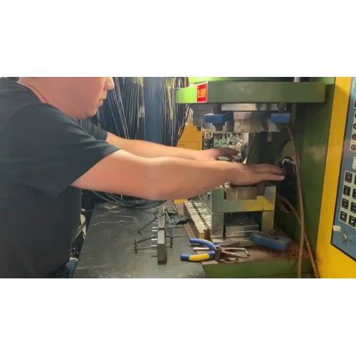 Dibuat dengan Presisi: Kabel Listrik Steker Australia